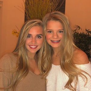 Meet your Posher, Abby